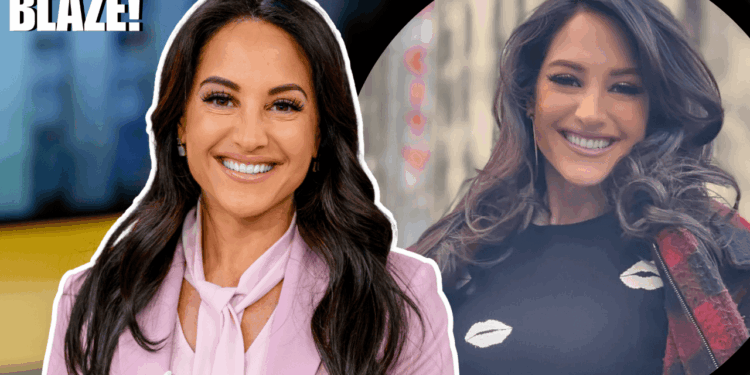 How Tall Is Emily Compagno