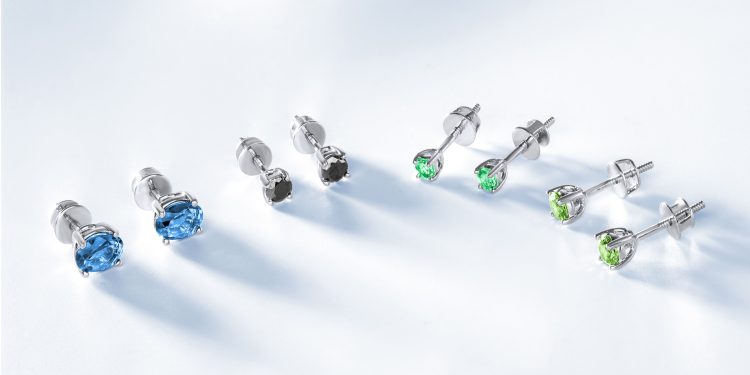 Best Custom Wooden Earrings and Ear Studs Featuring Vograce Quality and Style
