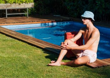 The Beautiful Pool House Render That Cannot Actually Drain
